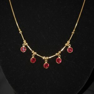 Red Stone Chain (S)